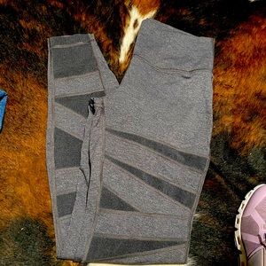 Lululemon leggings size 10